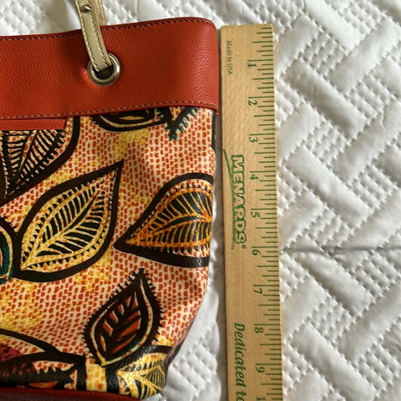 Relic Caraway Leaf Print Tote Bag - Picture 11 of 13